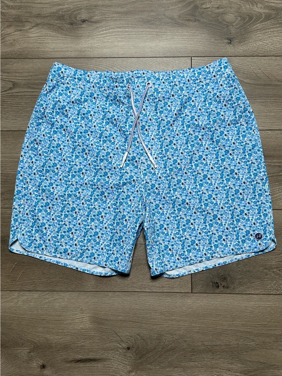 johnnie-O Other - Johnnie-O 7" Hummell Lined Stretch Swim Trunks Surf Shorts Blue Floral Size XL